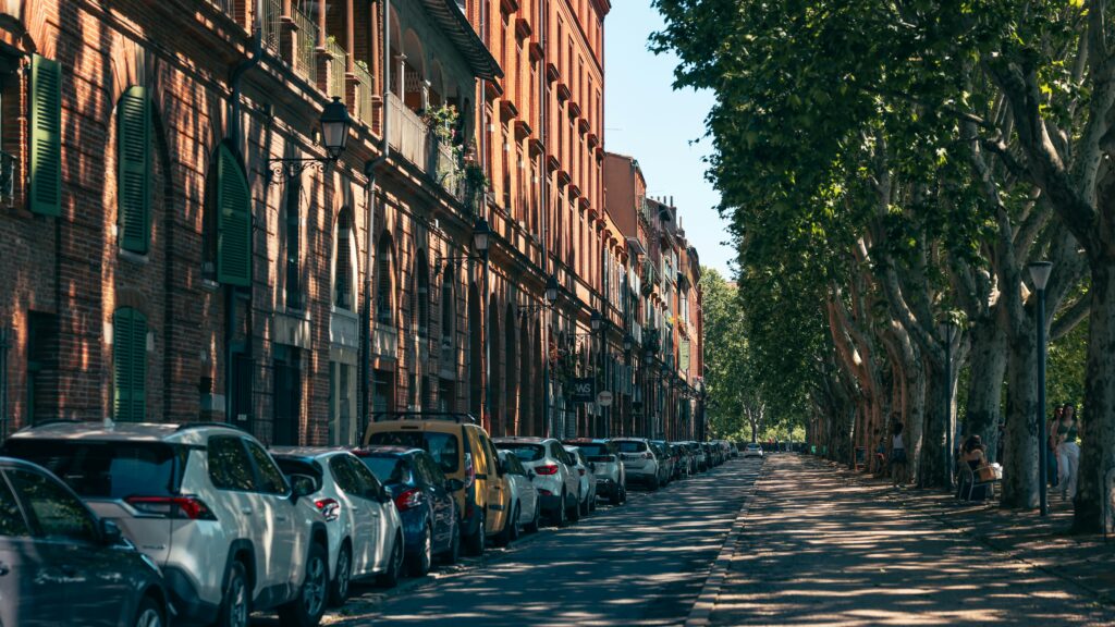 Is mexico a city safe? 
Peaceful neighbour in Mexico 
